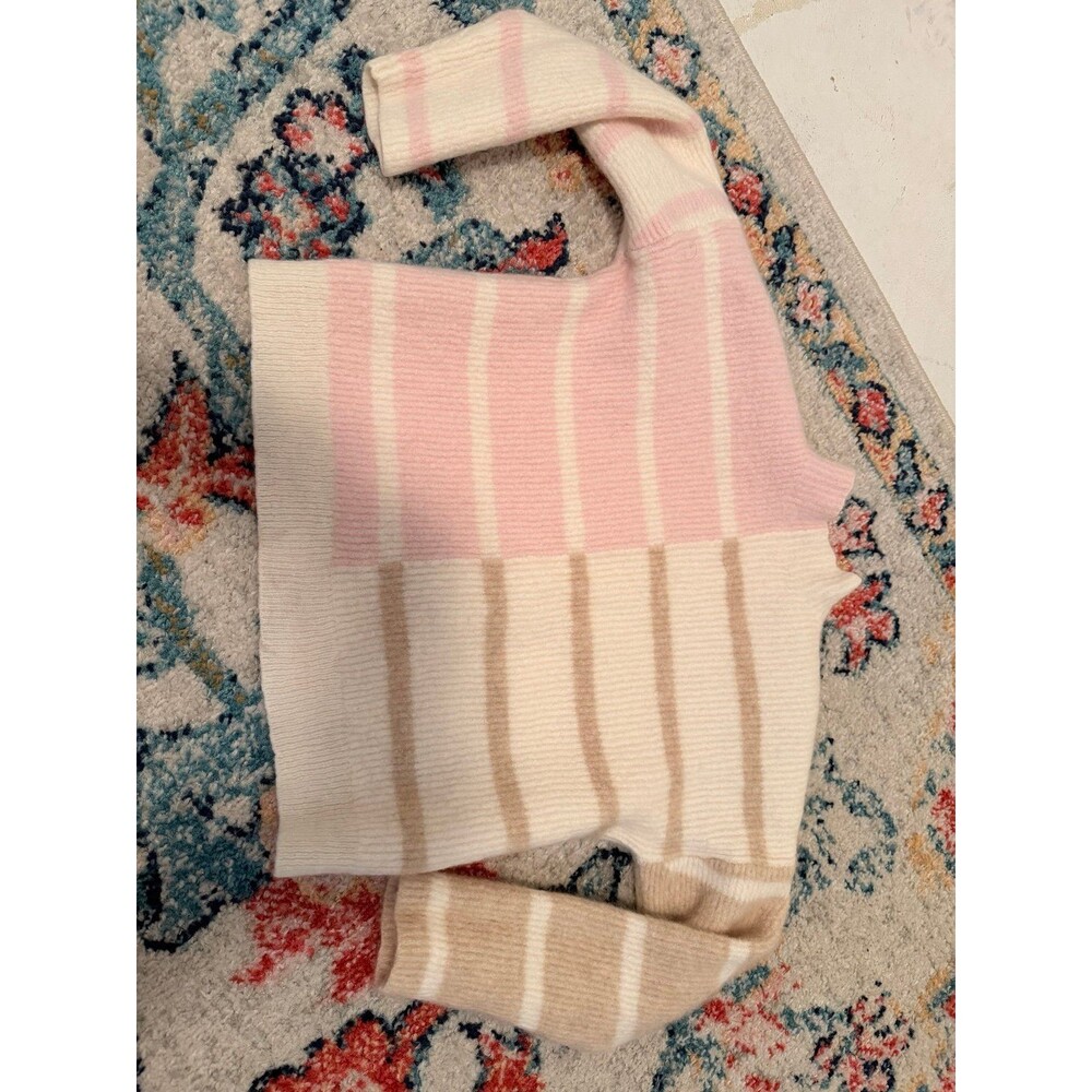 VV 100% cashmere sweater